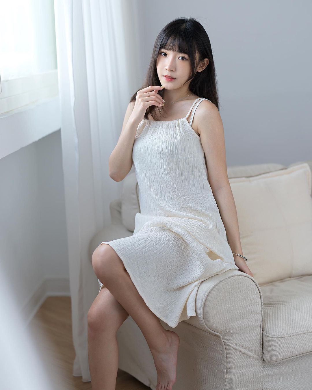 漂亮美眉「羽予」清新甜笑超犯規 白嫩肌膚畫面好吸睛-第1章-图片7