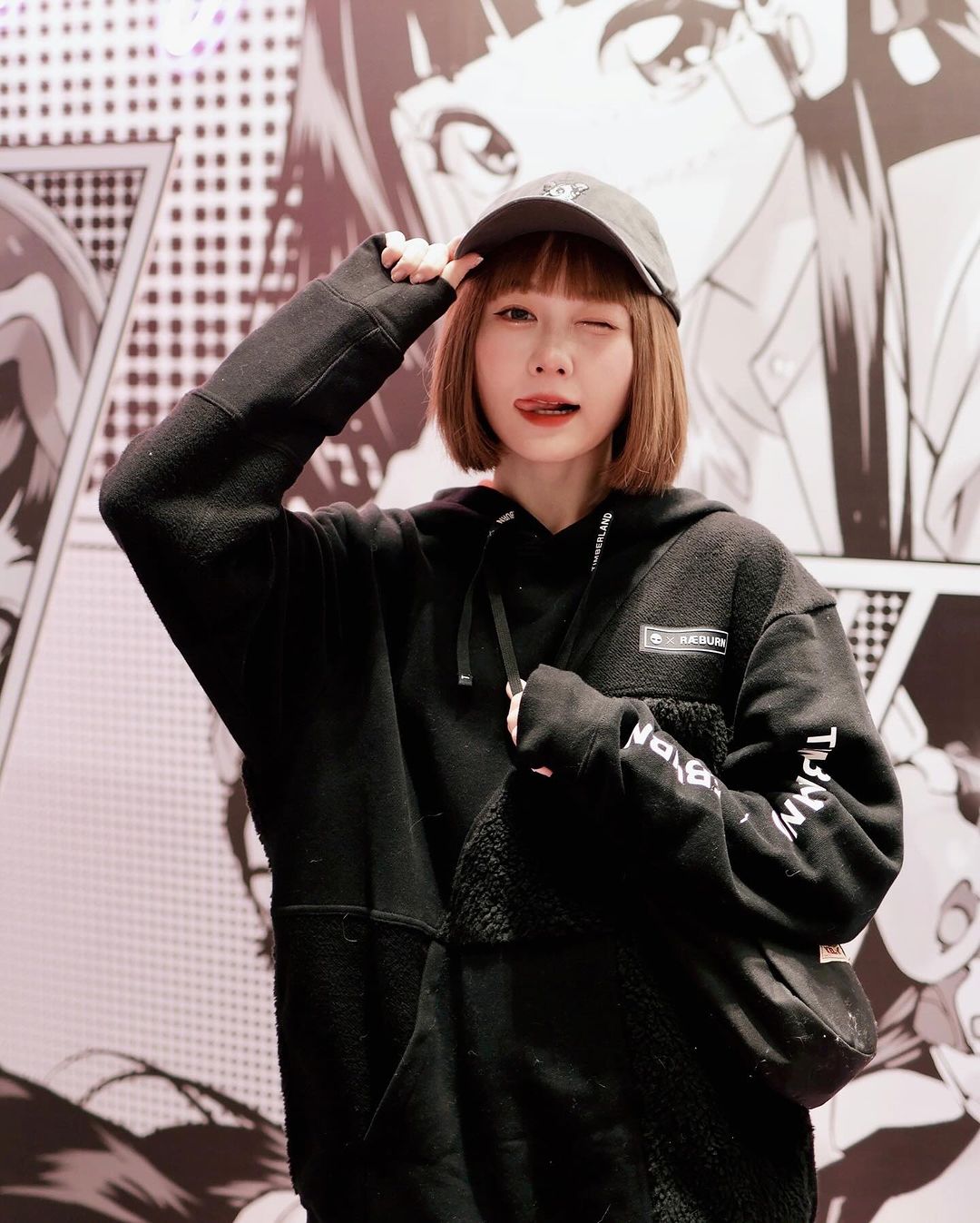 氣質美女「畇二」曲線姣好又白嫩 全身上下太勾人-第1章-图片3