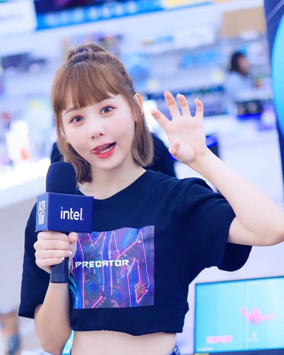 氣質美女「畇二」曲線姣好又白嫩 全身上下太勾人-第1章-图片8