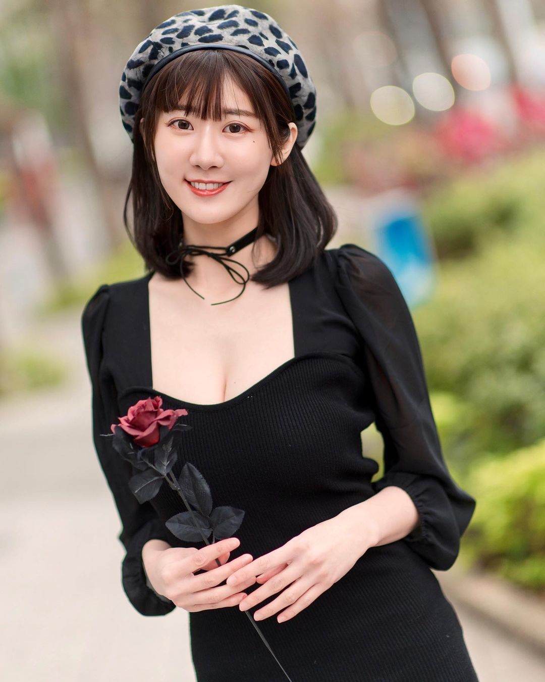 長腿妹「林茉晶」腰瘦奶澎的極致身材 畫面逼死人-第1章-图片10