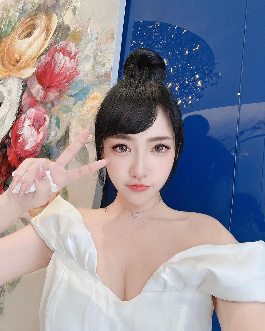 極品護士「Elle Li」身材比例超逆天！簡直要逼死人啊-第1章-图片3