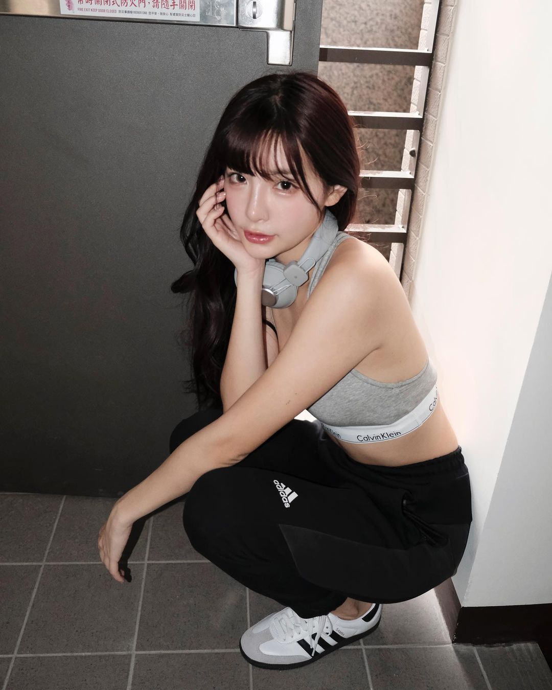 長腿正妹「李恩菲」清新顏值讓人戀愛 魅力十足滿點-第1章-图片1