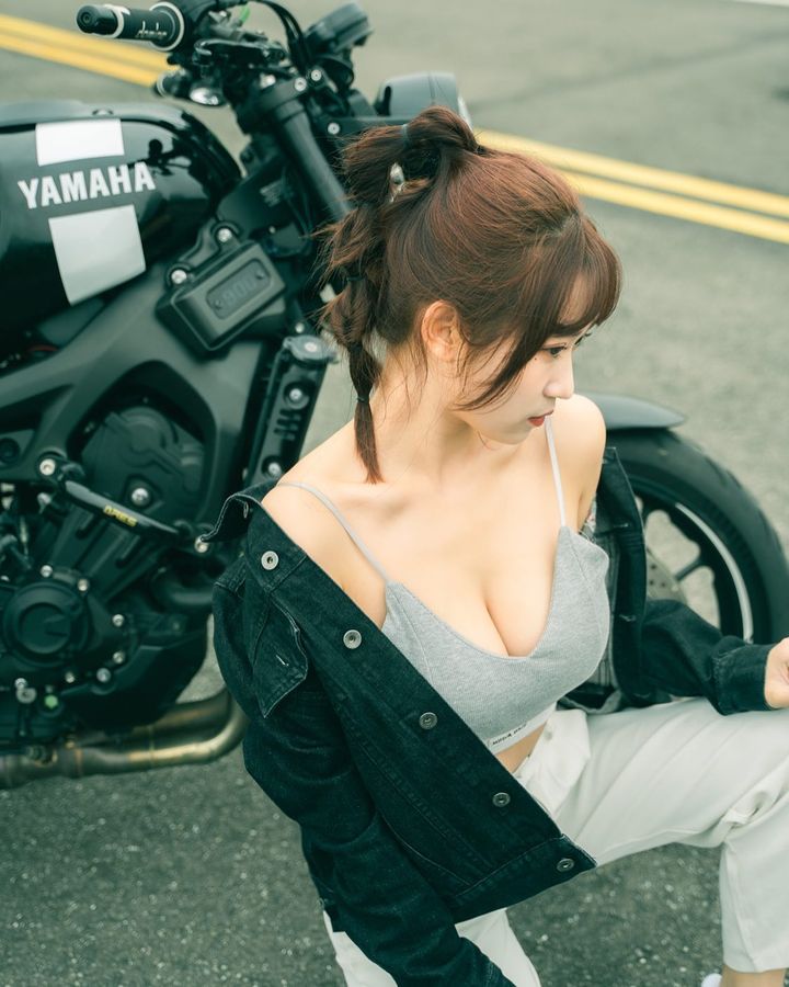 甜美正妹「阿江Jiang」長相正又甜美 身材好狂好犯規-第1章-图片6