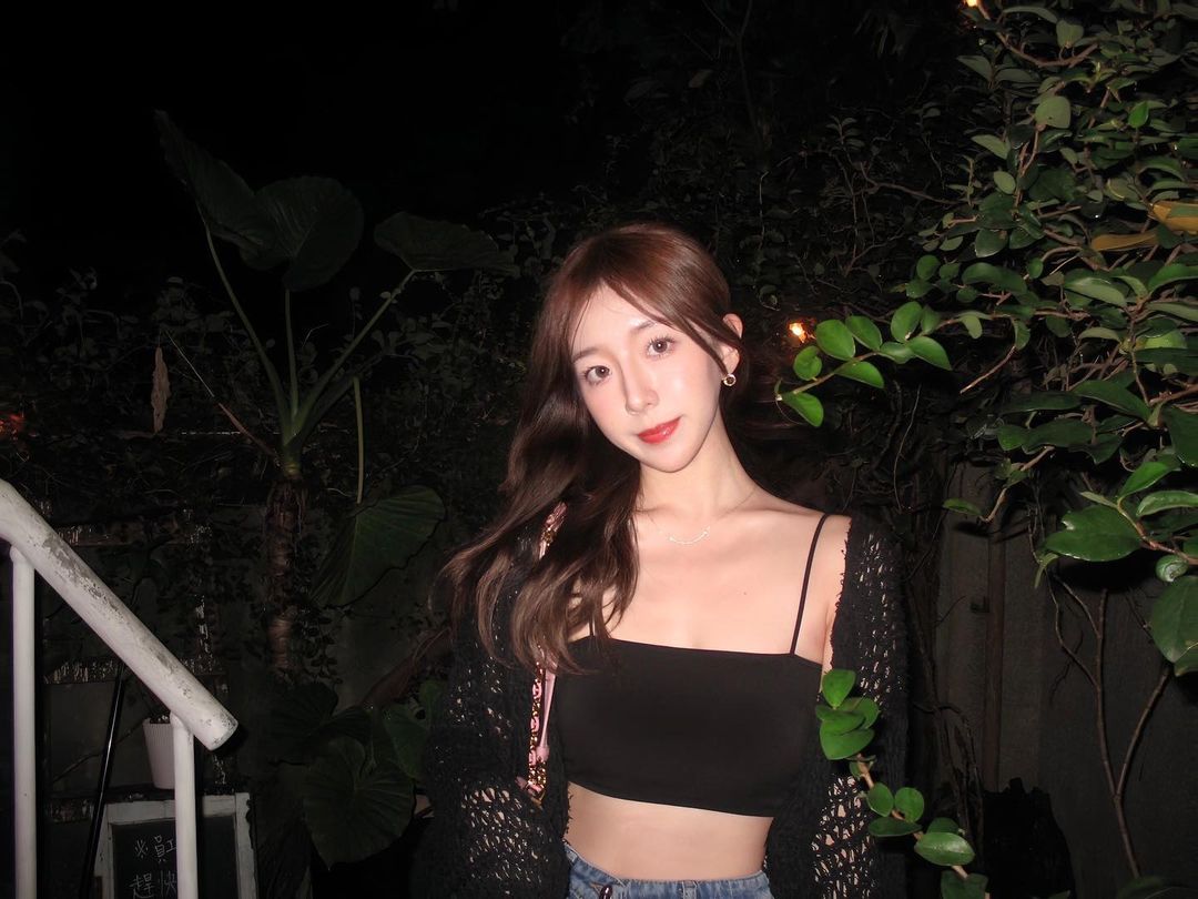 極品嫩妹「李昌昀」有著極品傲人美胸 養眼畫面沒有極限-第1章-图片5