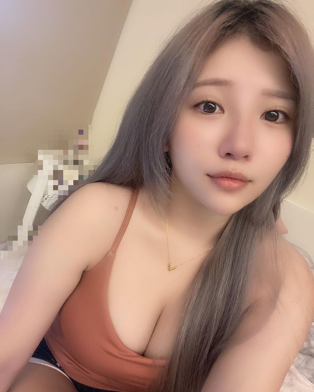 正妹「素妍yen」渾圓嫩乳強勢出擊 比基尼快被撐爆-第1章-图片6