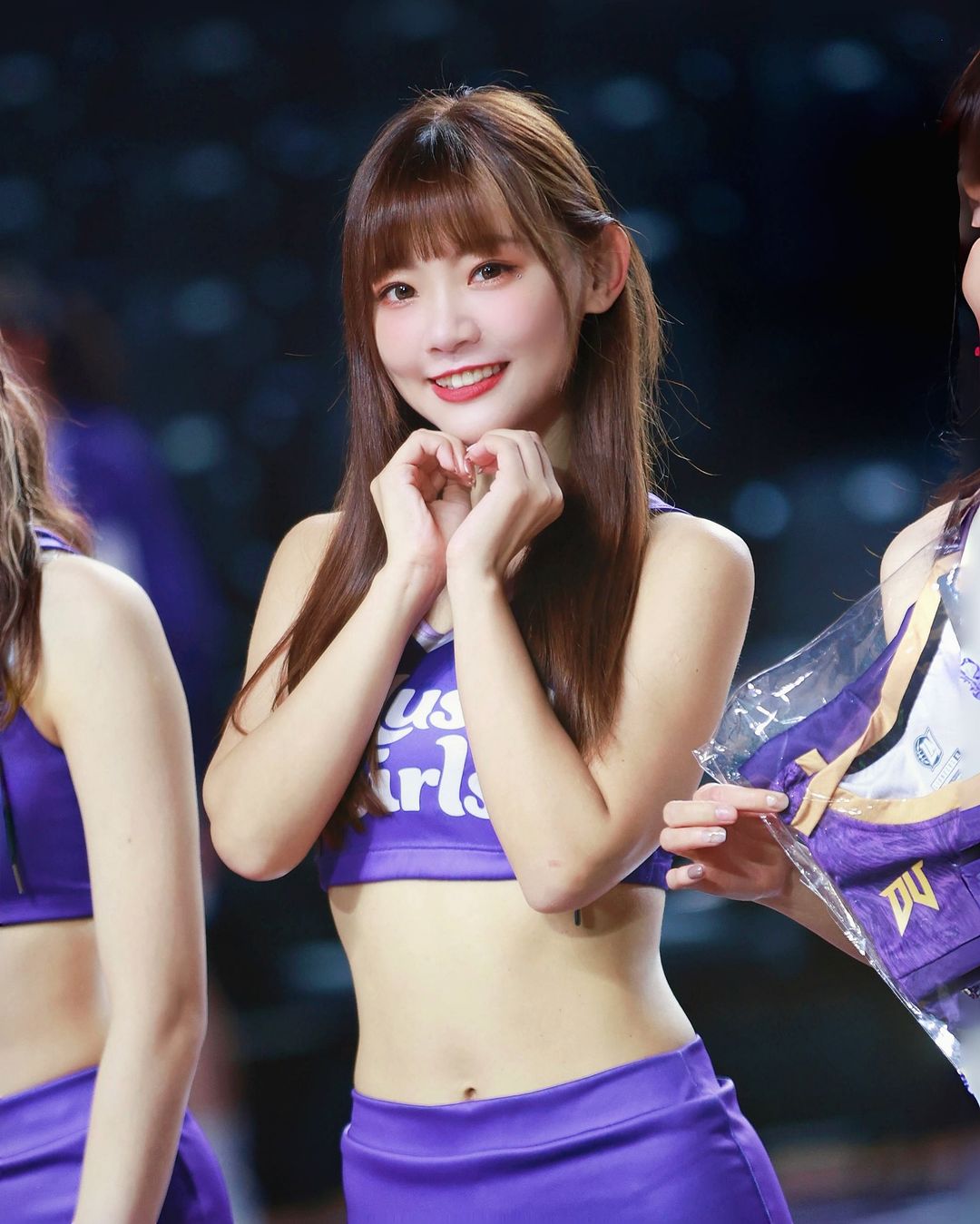 氣質妹妹「小映」臉蛋跟美乳都無懈可擊 場上的焦點-第1章-图片5