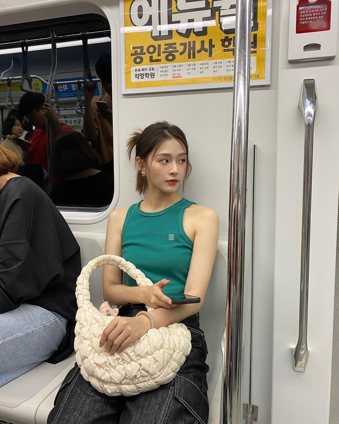 正妹「吳季璇Winnie」氣質逼人隨便拍都超美-第1章-图片4