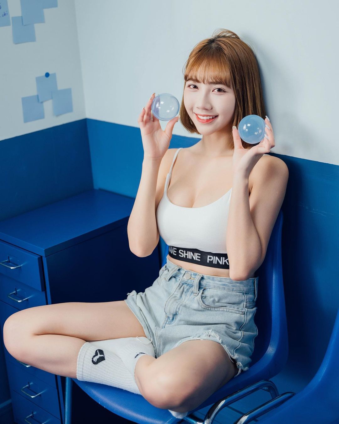 「彭彭柔柔」優質好身材 小巧臉蛋畫面兇兇的-第1章-图片10