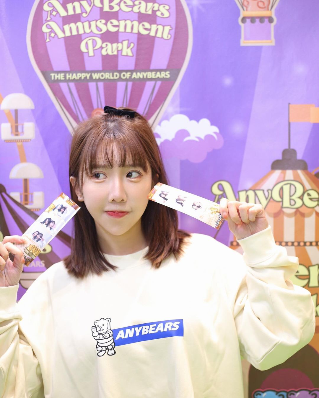 精緻美女「Mika蜜卡登」胸前乳量滿滿迷倒全場-第1章-图片1