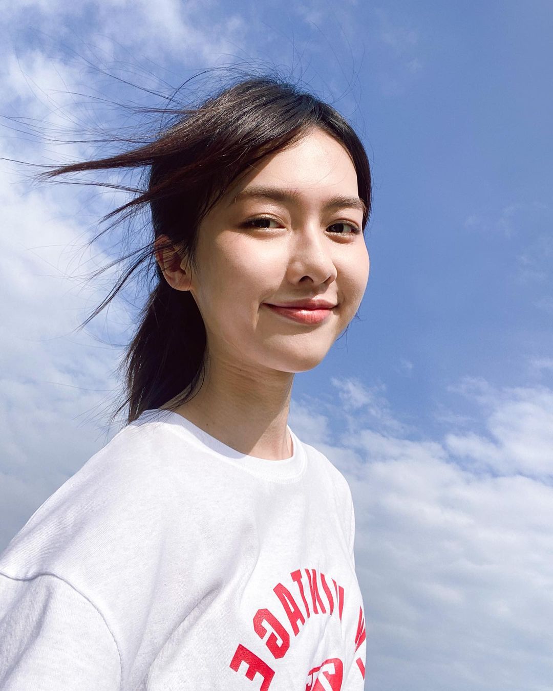 零死角正妹「何思靜」臉蛋萌甜可愛 療癒笑容融化大家的心-第1章-图片7