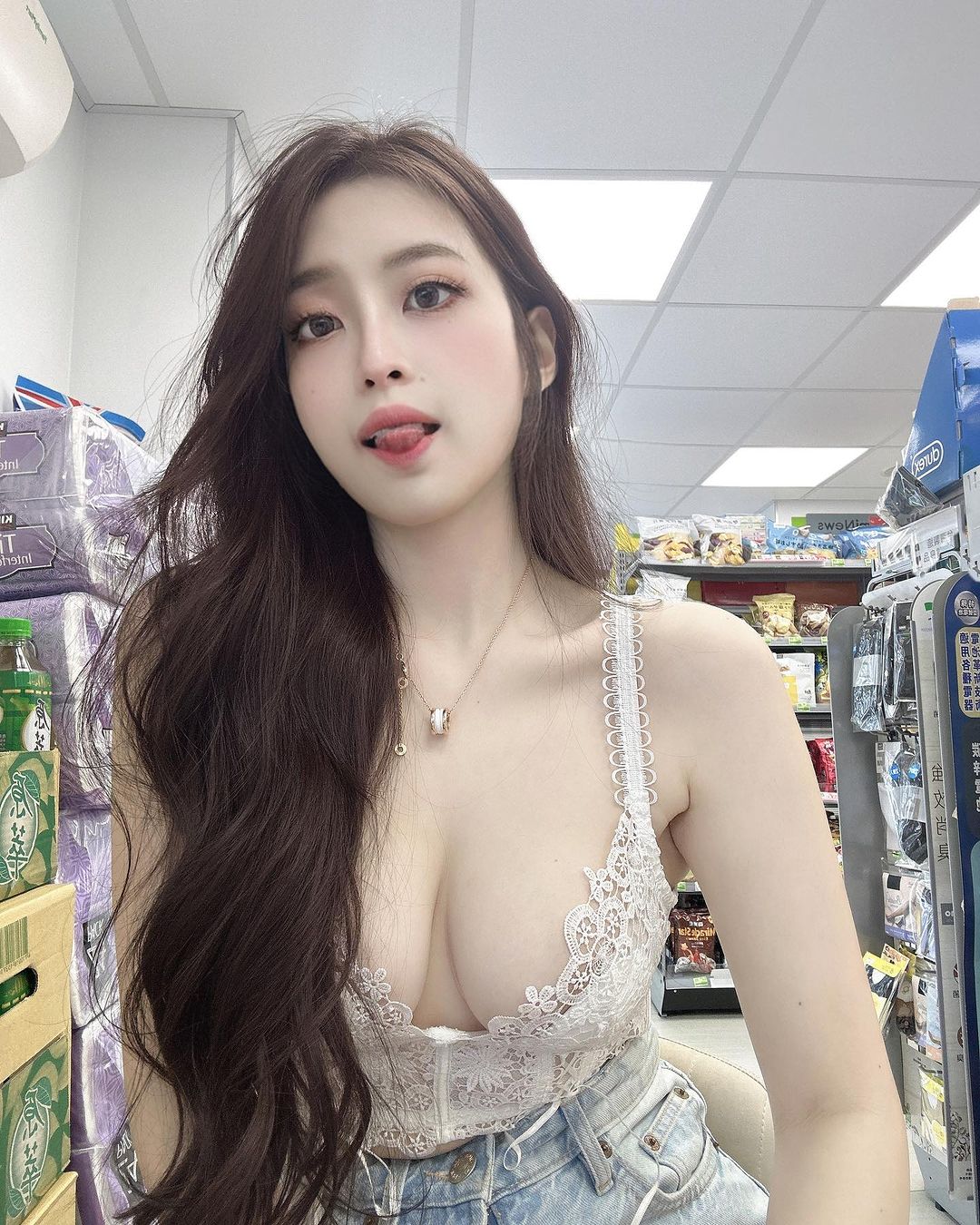 「Yumi.k」極致媚惑勾引不手軟 誘惑身姿越看越著迷-第1章-图片4