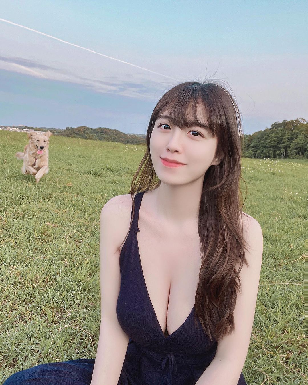 正妹護理師「Sandy」飽滿雙球深溝炸出...好讓人心動-第1章-图片4