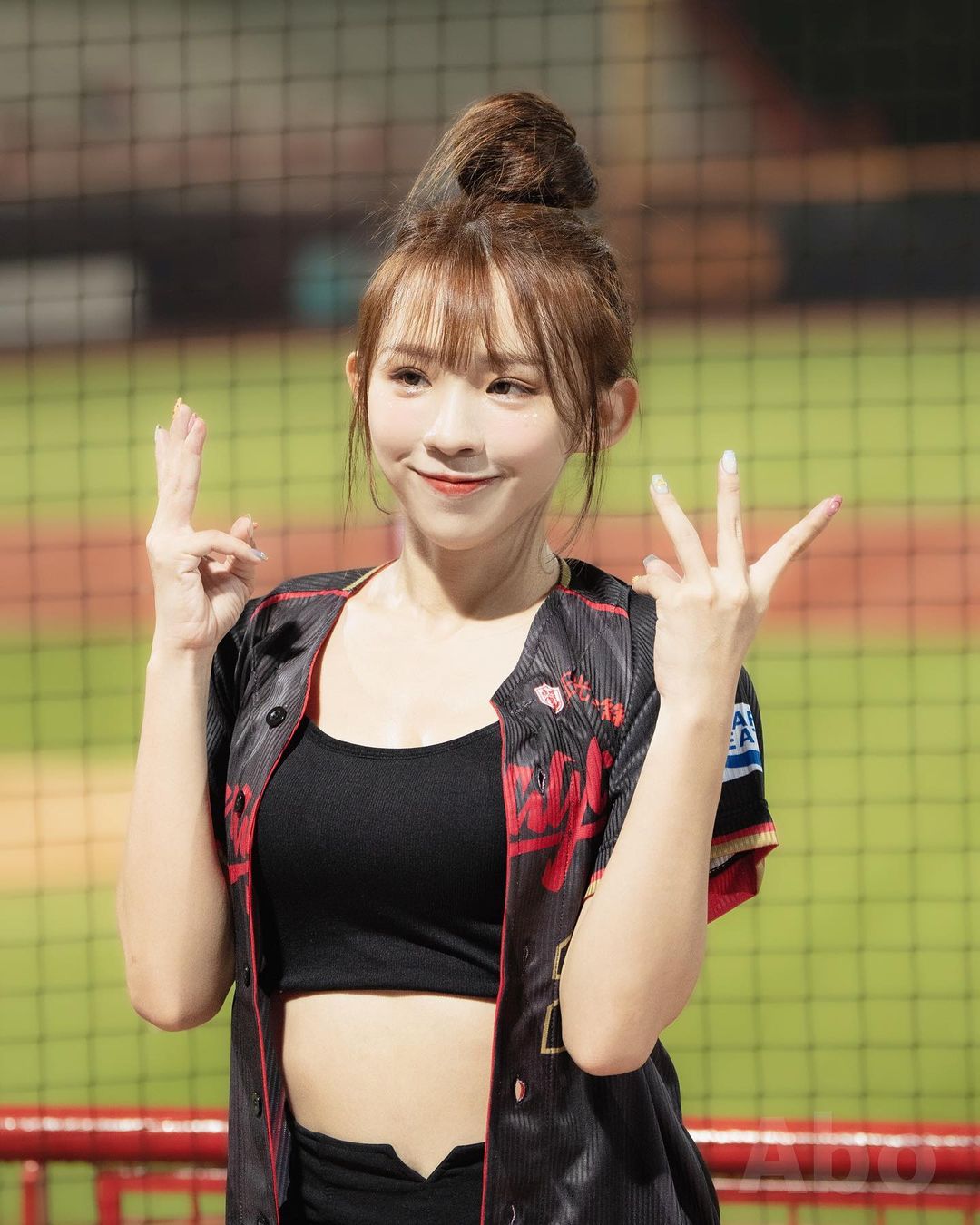 爆奶小隻馬「講薑」白皙美肌展現好厲害 引發視覺費洛蒙-第1章-图片10