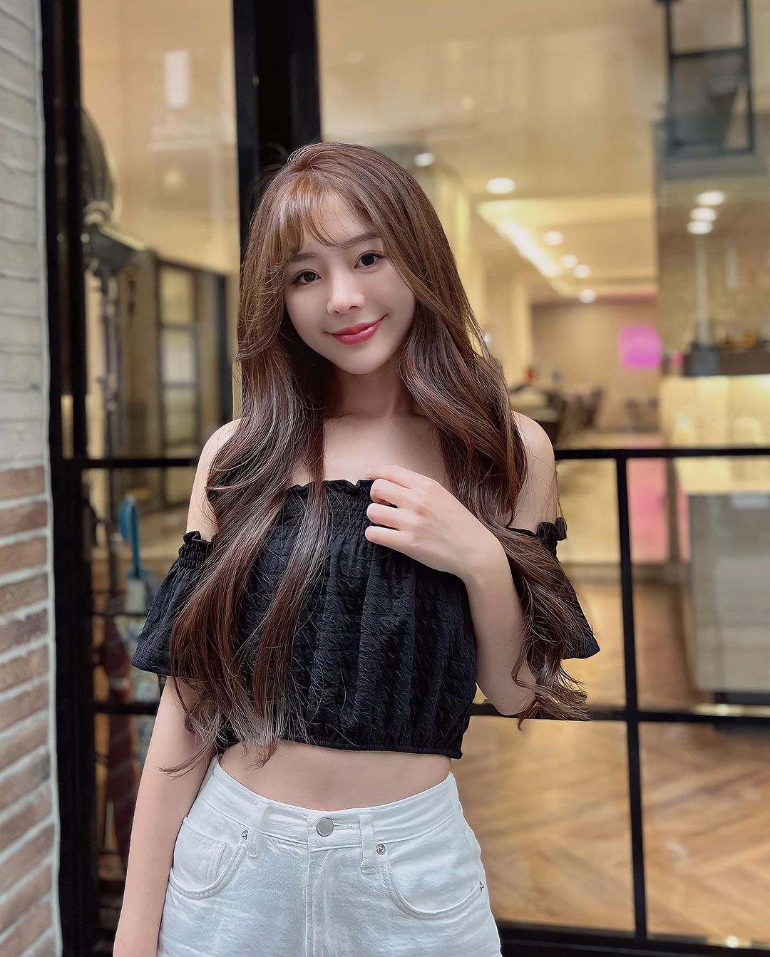 氣質大姊姊「倪暄」飽滿身材令人招架不住.....滿到溢出-第1章-图片6