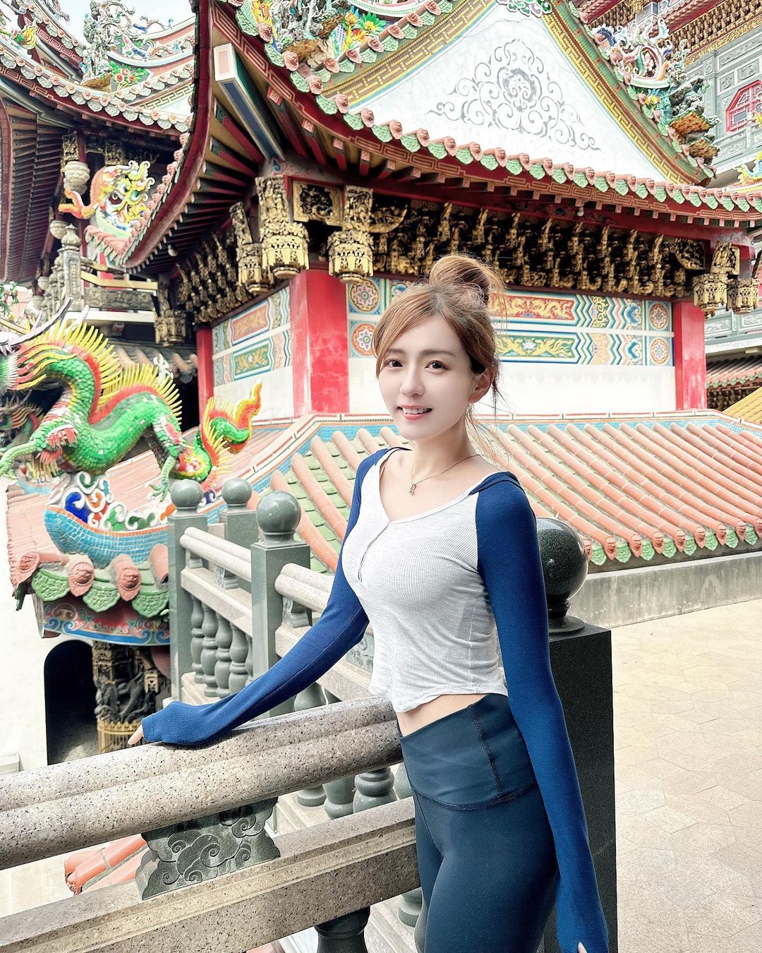 漂亮姐姐「一顆小蛋黃」擁有逆天長腿好犯規！臉蛋也完美-第1章-图片4