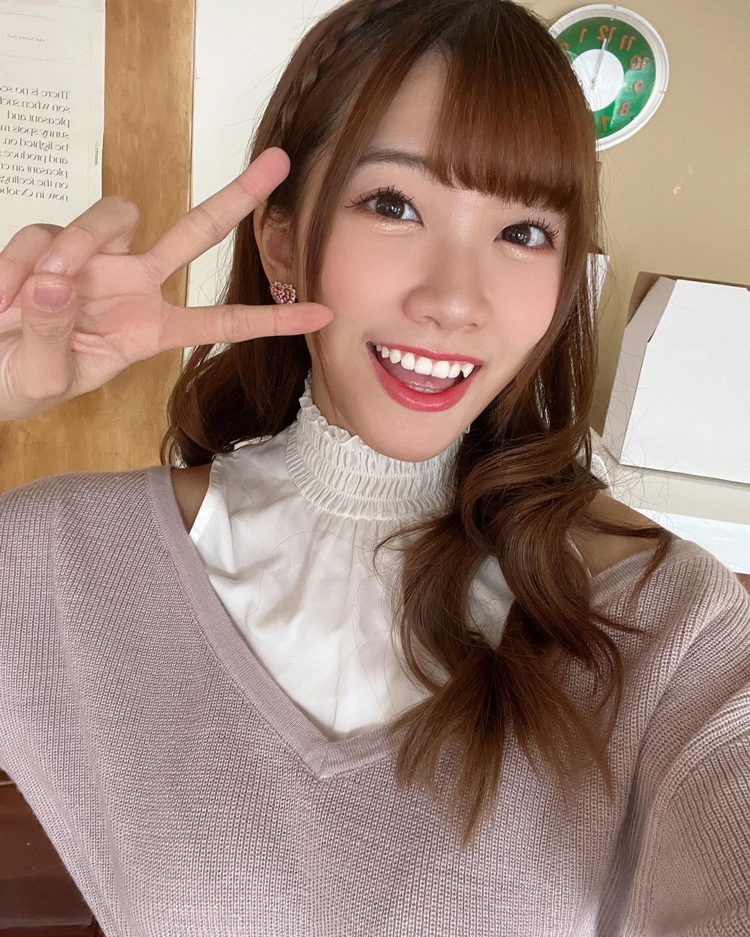 甜心女孩「冼迪琦」超萌大眼和白皙美乳 挑逗人的視神經-第1章-图片10