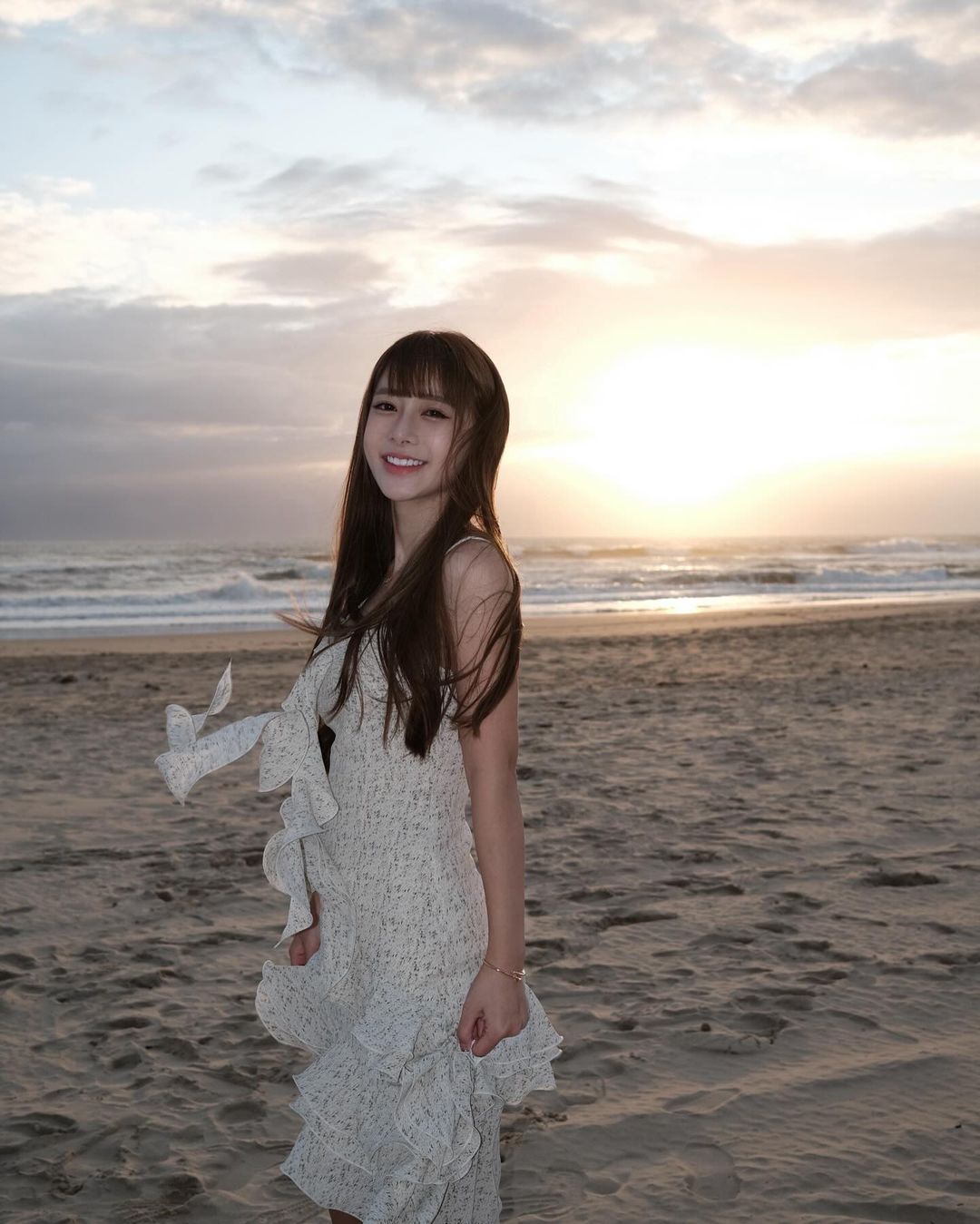 氣質女孩兒「靜靜」高顏值女友力滿分 讓人立馬戀愛-第1章-图片3