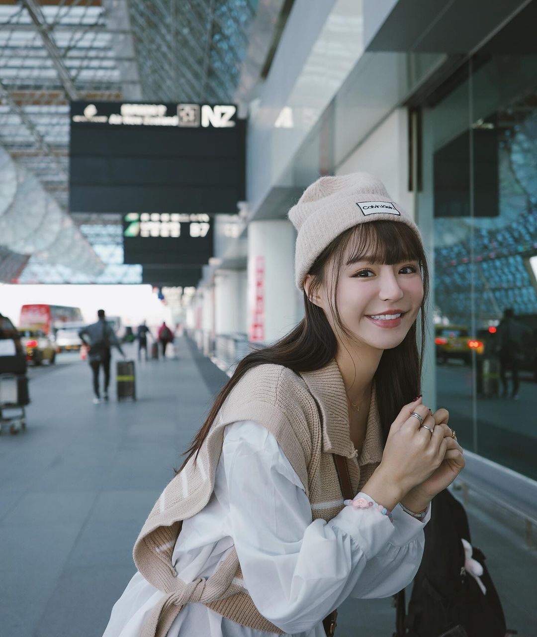 呆萌女神「元元」 曬邪惡視角太犯規 全身上下都是誘惑-第1章-图片5