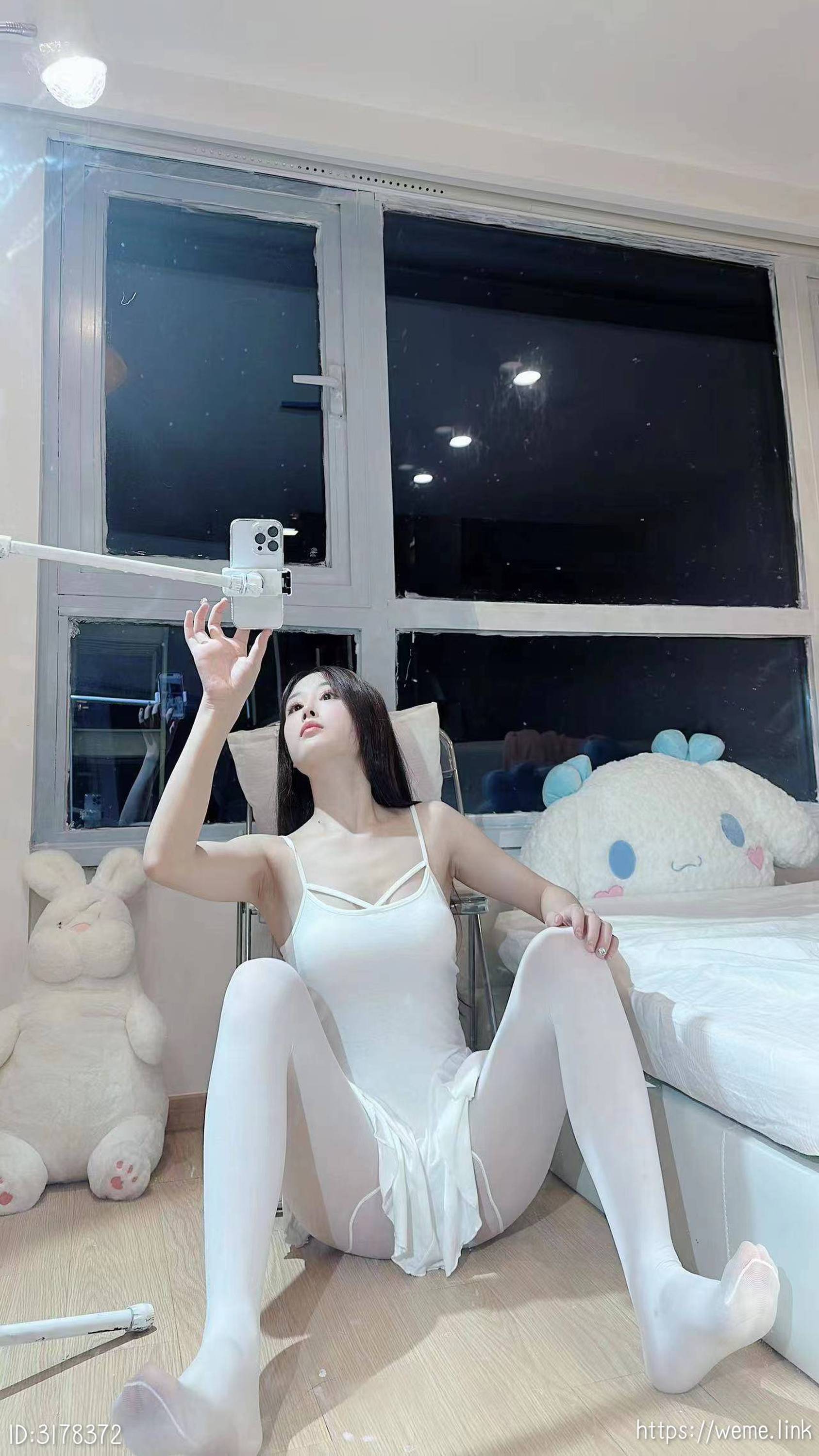 Internet collection series of welfare girls a word horse challenge VIP welfare posts 58P-第1章-图片15
