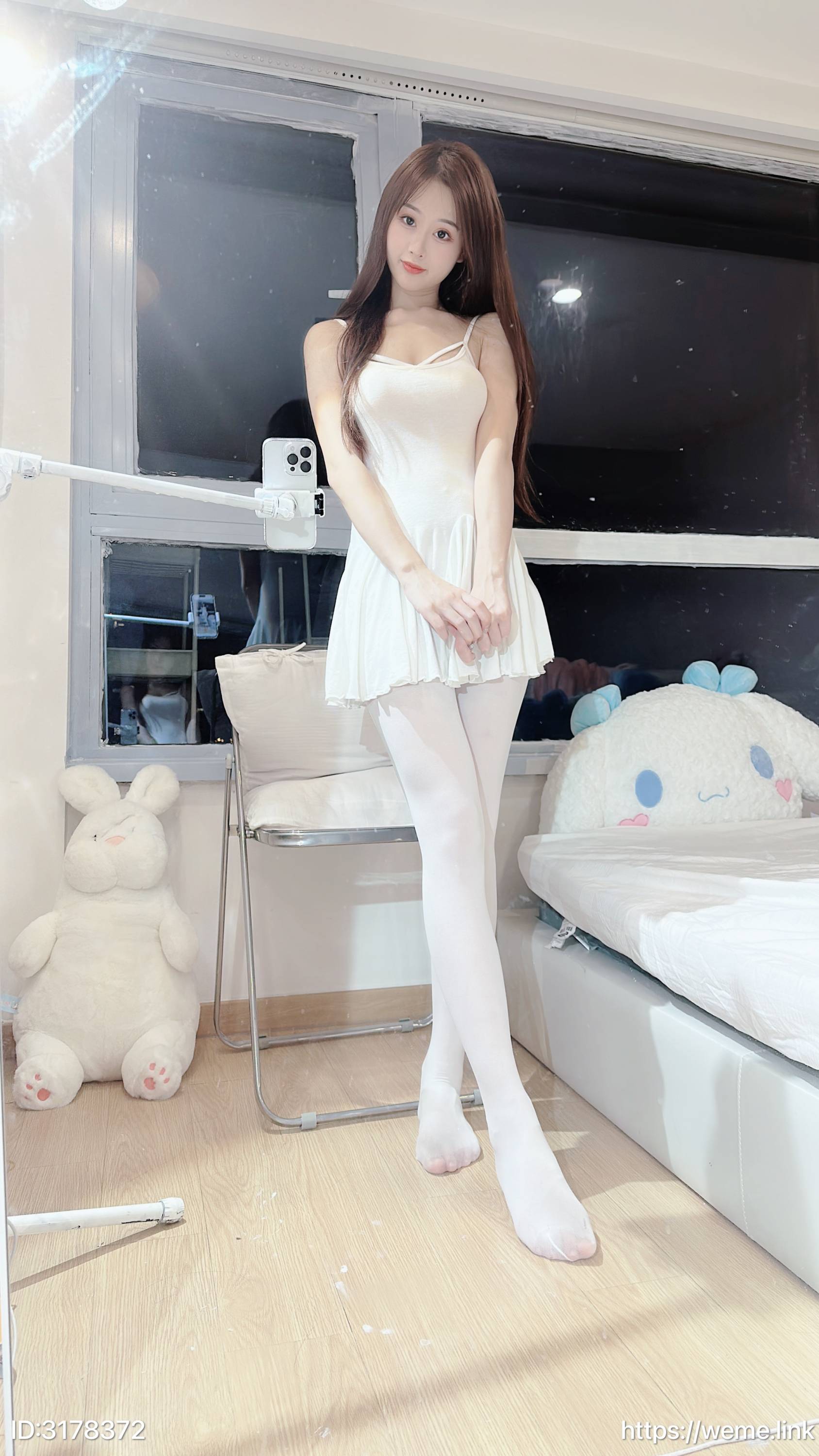 Internet collection series of welfare girls a word horse challenge VIP welfare posts 58P-第1章-图片36