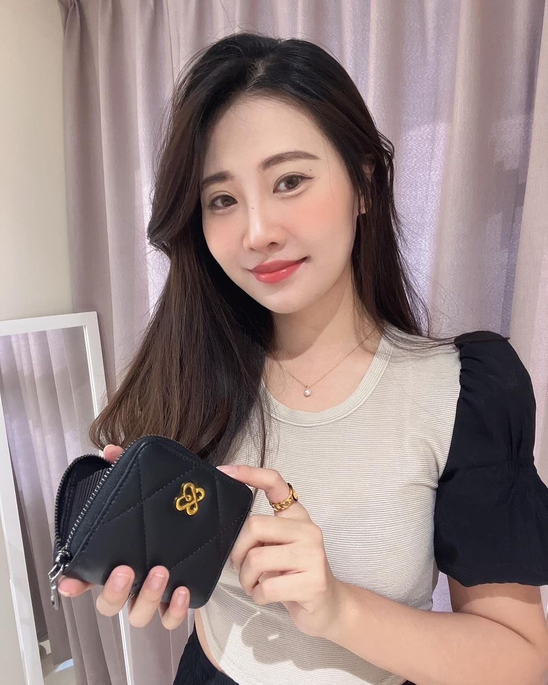 超甜人妻「夯夯」火辣身材外露微笑無人能敵抗拒-第1章-图片1