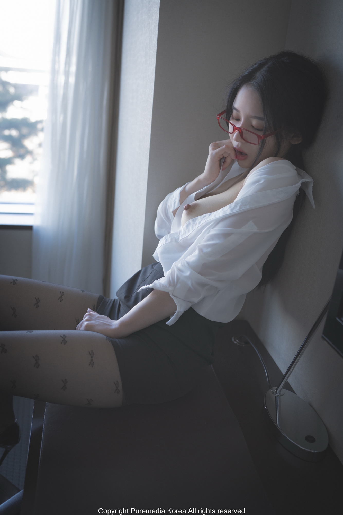 【Puremedia】福利姬畢夏《 黑絲撩人 》-第1章-图片12
