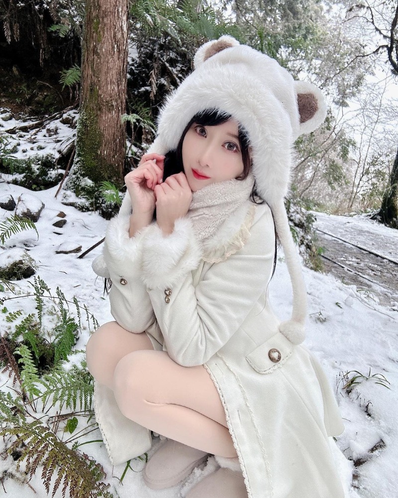 正妹「采衣」太平山賞雪-第1章-图片5