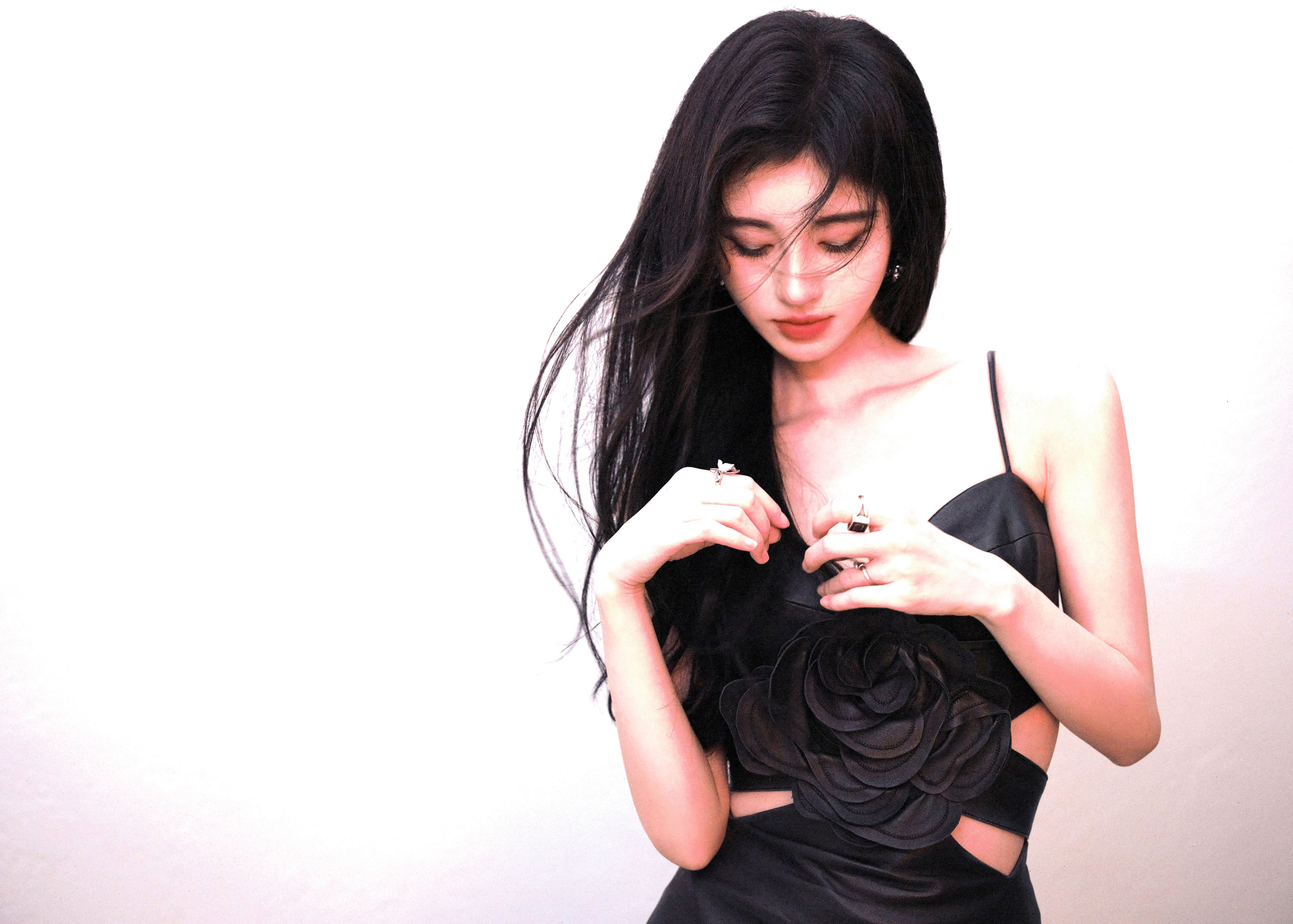 生於夜晚的花－鞠婧禕[套圖]-第1章-图片4
