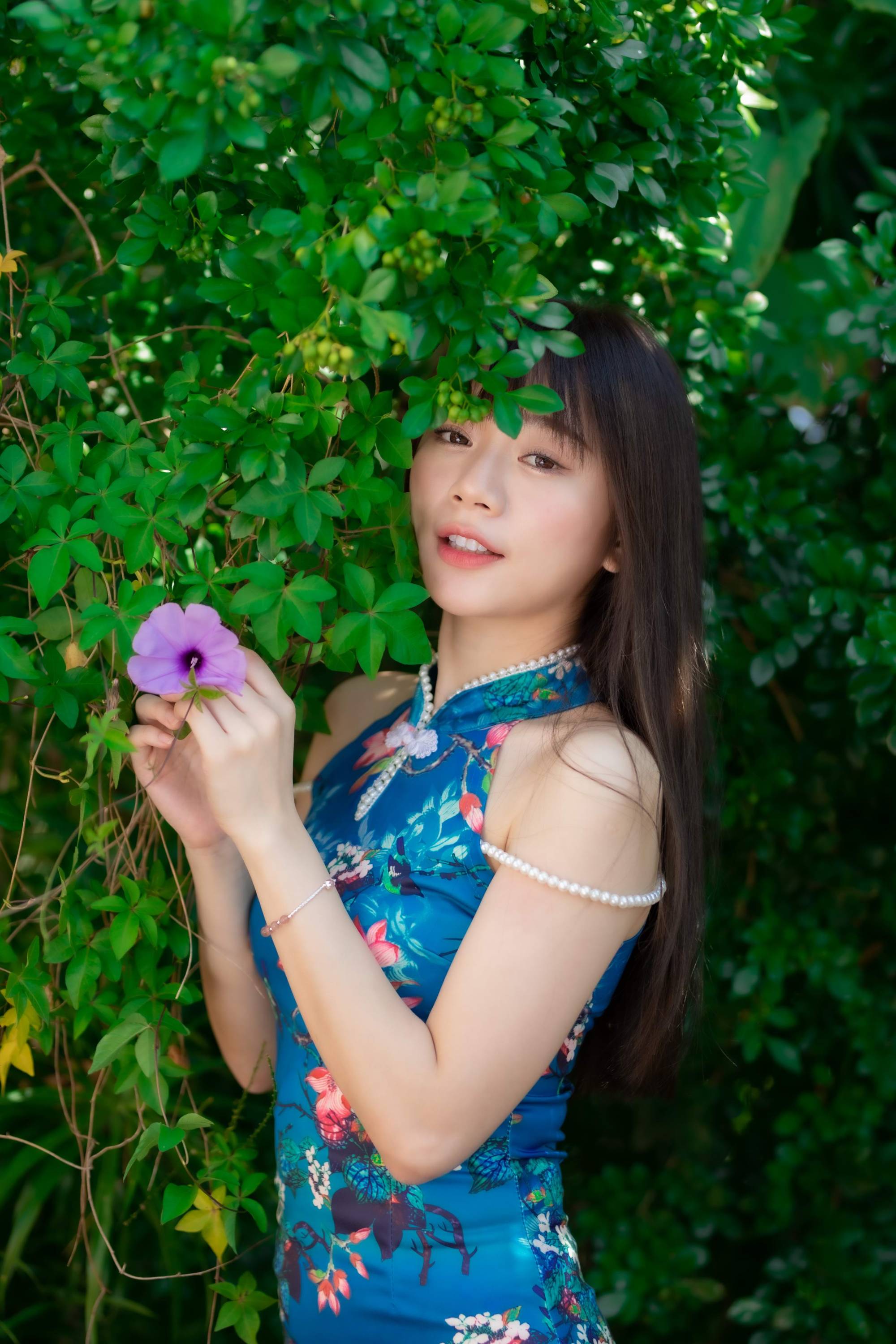 【美腿番外篇系列】長腿美模 Yu Ri 藍花短旗袍 高跟美腿【45P】-第1章-图片42
