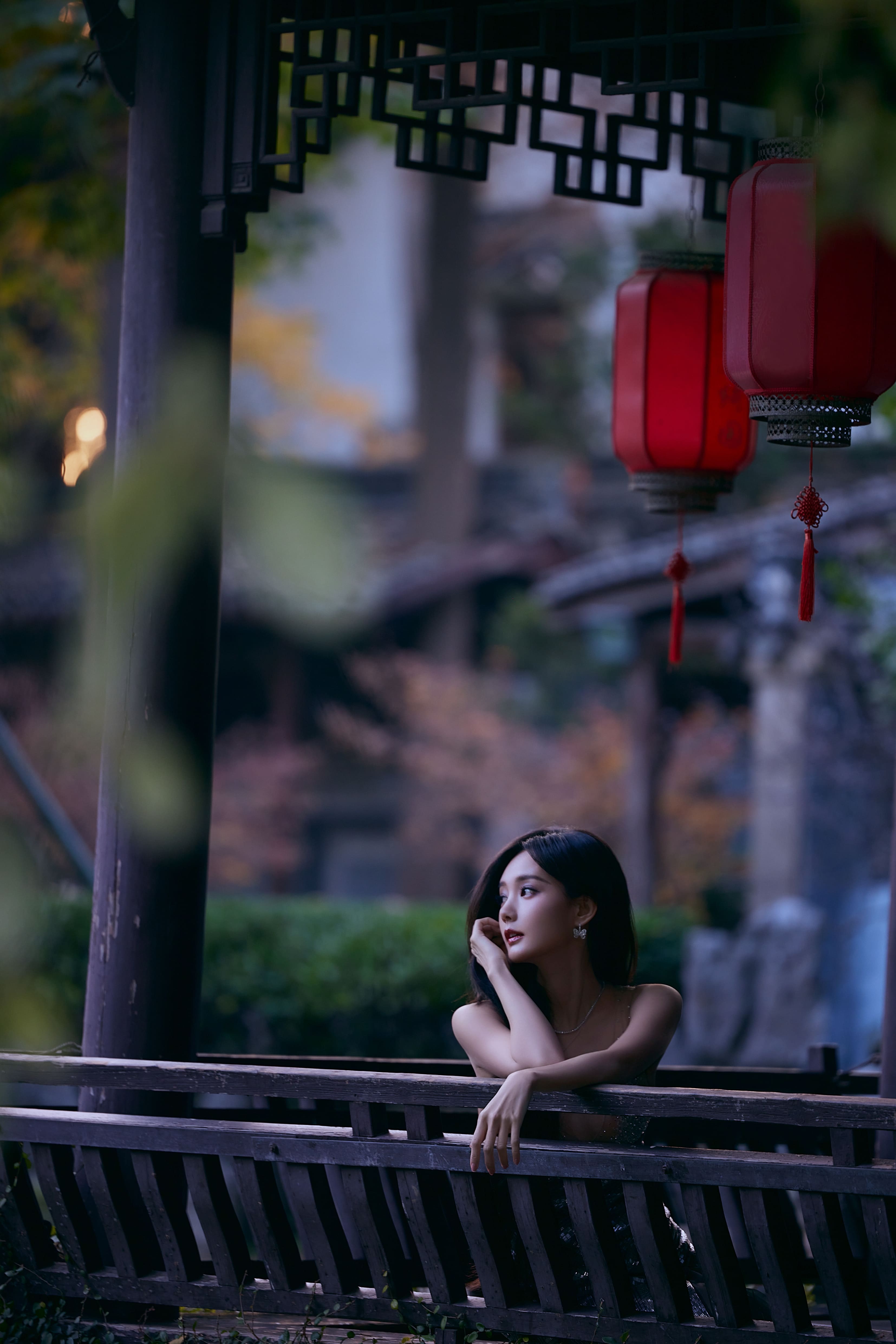 古苑幽深，紙傘紛沈—李一桐[高清套圖]-第1章-图片4