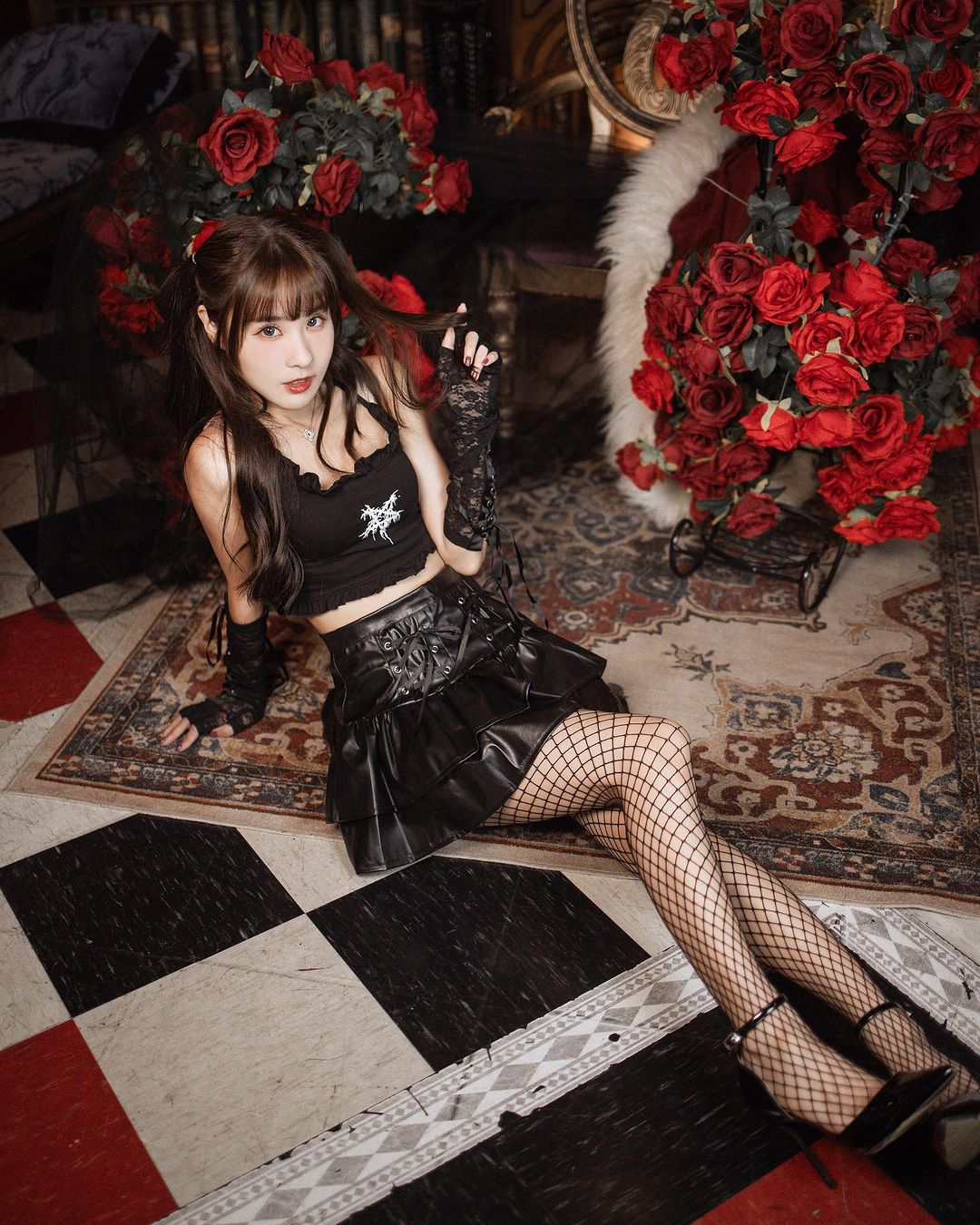 氣質美女「泥泥汝」外型亮眼好讓人著迷 還有著凹凸有致的曲線-第1章-图片9