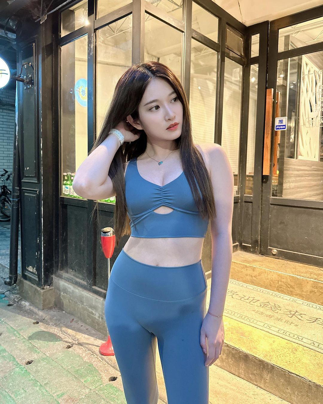 「Aries艾瑞絲」長相甜美讓人戀愛 酥胸養眼到極點-第1章-图片10