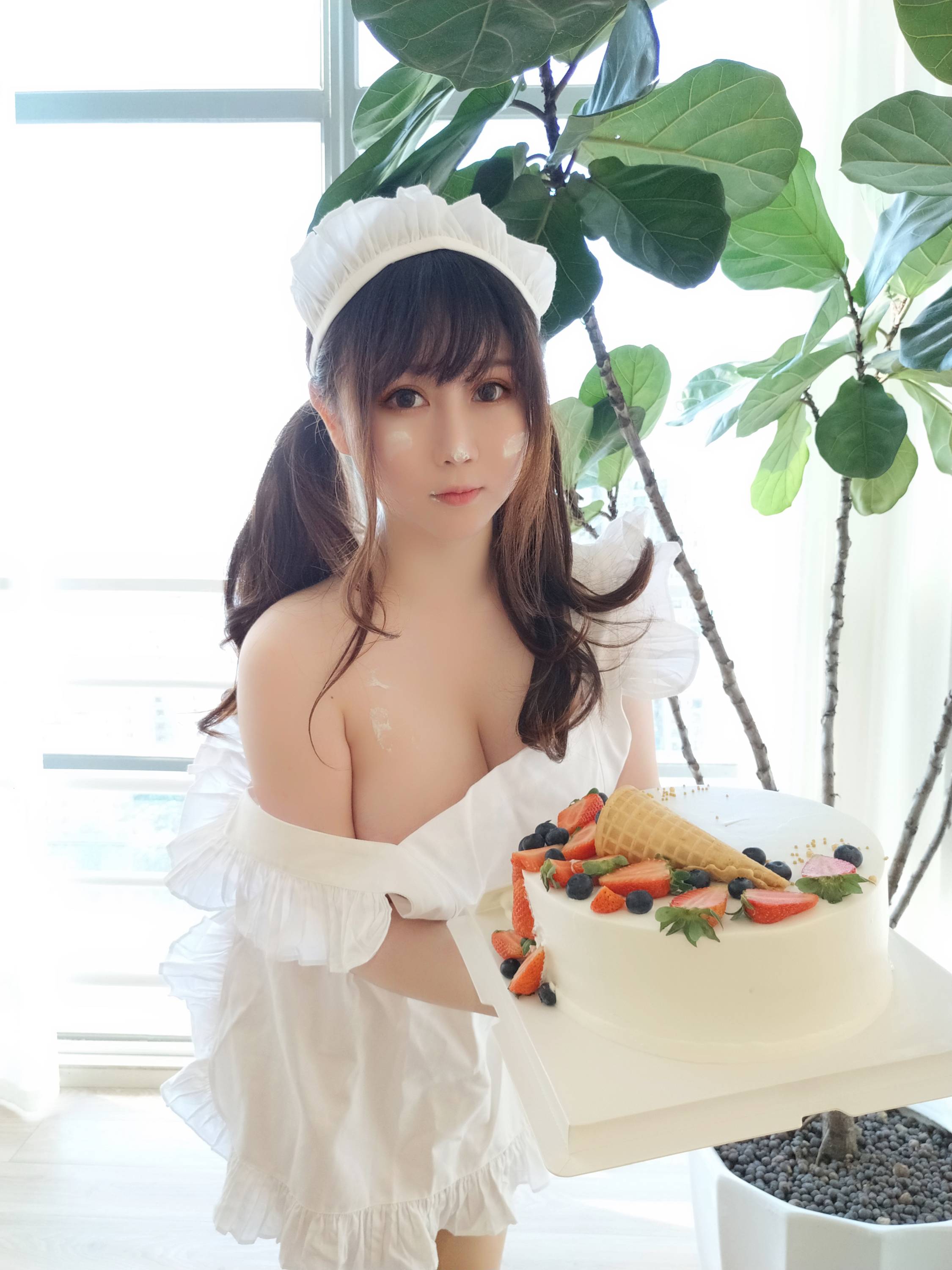 【網路收集系列】福利姬 依醬呀《 推特合集 》VIP福利帖【76P】-第1章-图片3