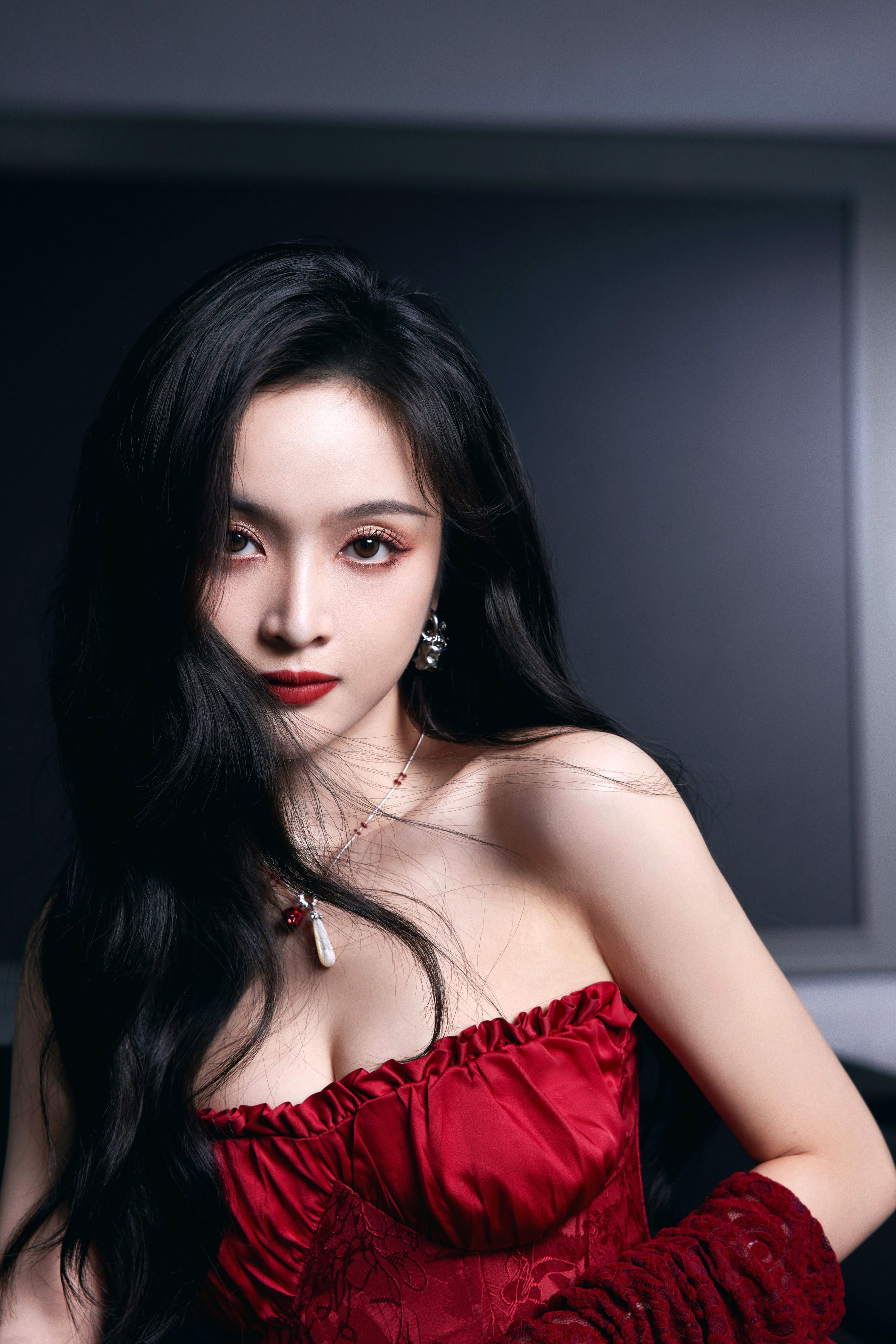 快樂加載場全開—吳宣儀[套圖]-第1章-图片2