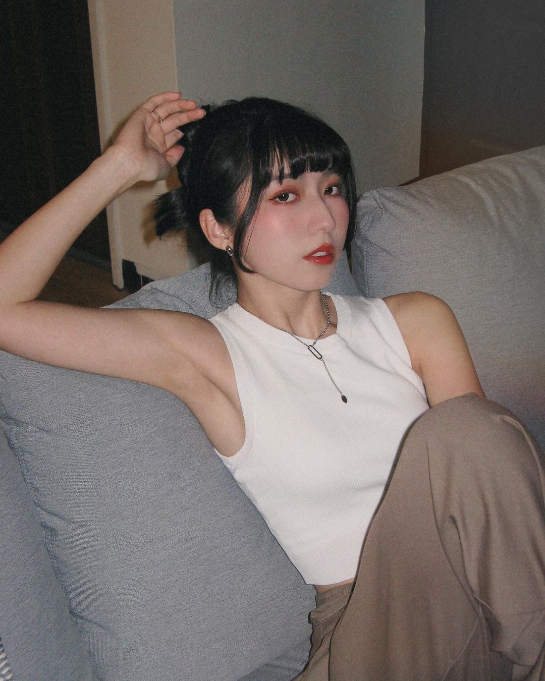 正妹「龍睬崴」笑容好會放電！回眸一笑讓人秒戀愛-第1章-图片1