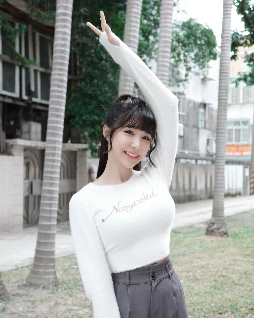 「筠熹」身材曲線若隱若現好誘人 絕頂完美-第1章-图片2