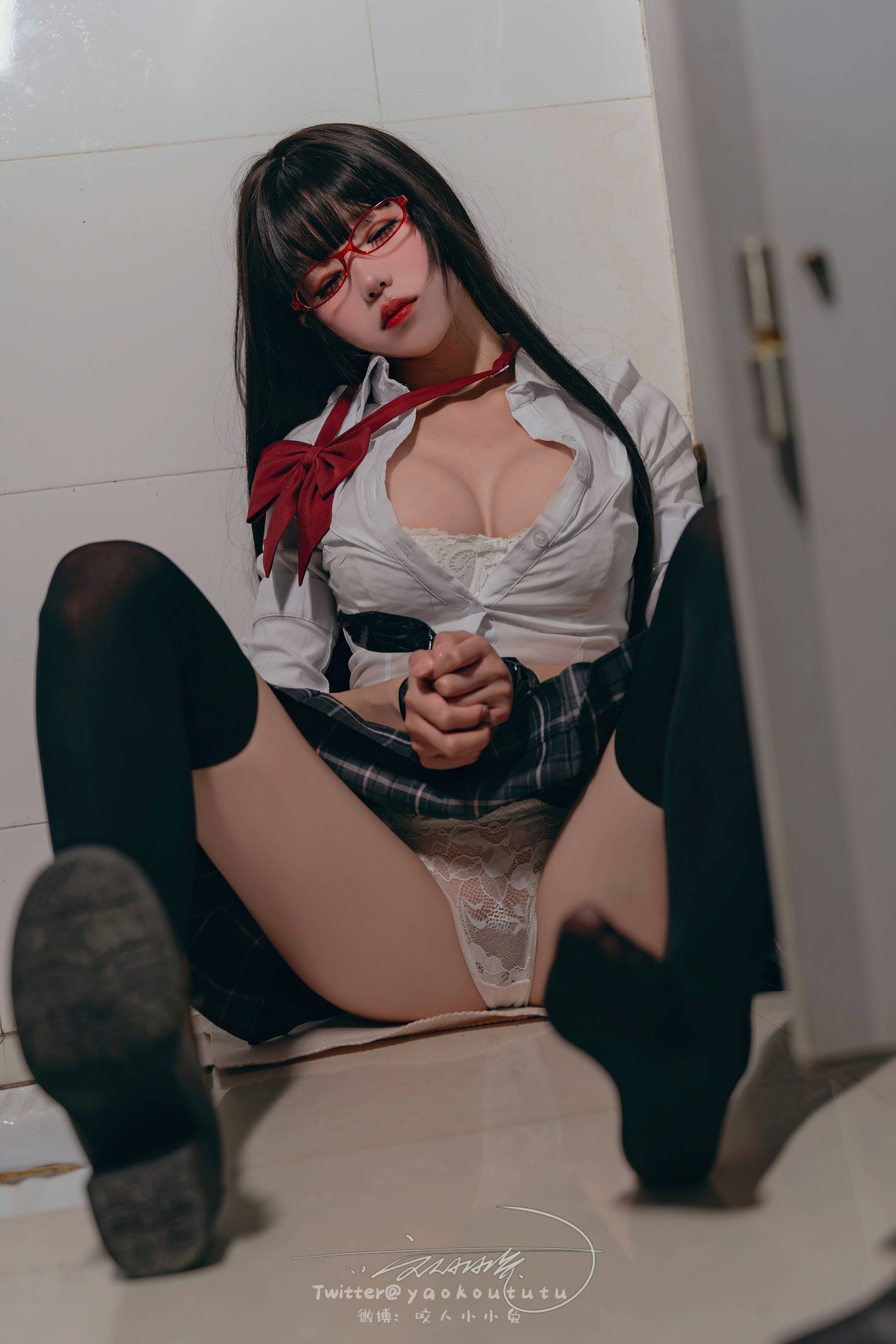 【網路收集系列】福利姬 咬一口兔娘《電車驚魂&期待》VIP福利帖全【75P】-第1章-图片28