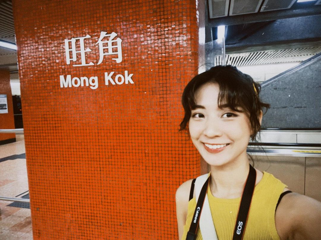 正妹網紅「Lucy」帶著挑逗眼神 勾人微笑太無法無天-第1章-图片8