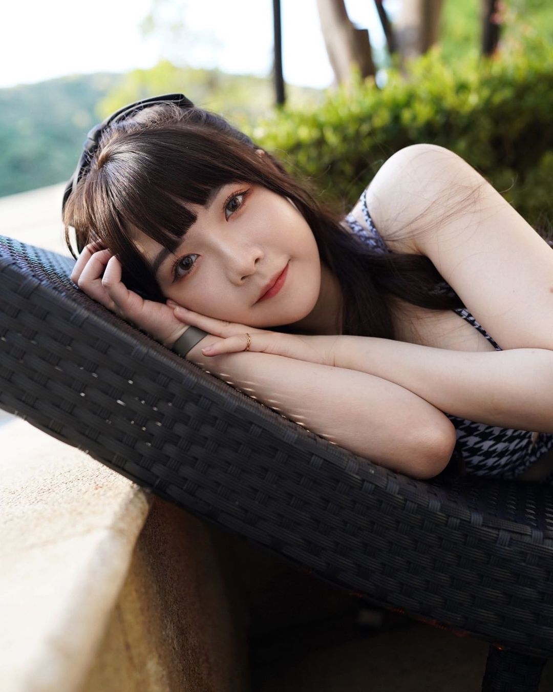 「朵妮にに」可愛臉蛋一看就受不了！ 甜美笑容青春無敵-第1章-图片7