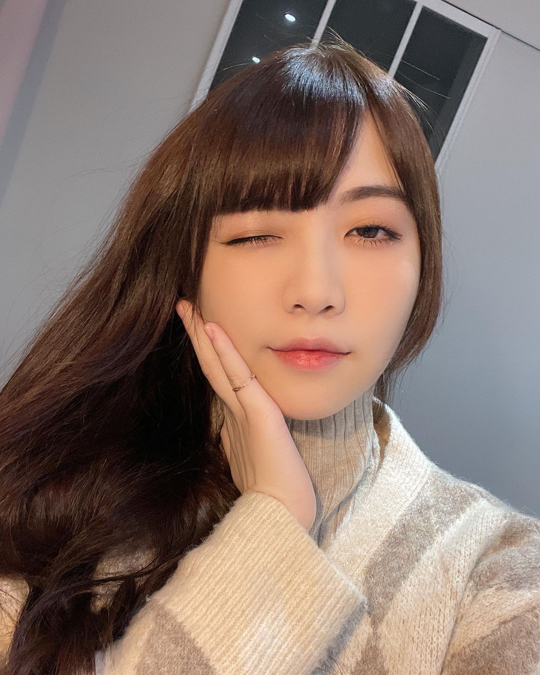 「朵妮にに」可愛臉蛋一看就受不了！ 甜美笑容青春無敵-第1章-图片10