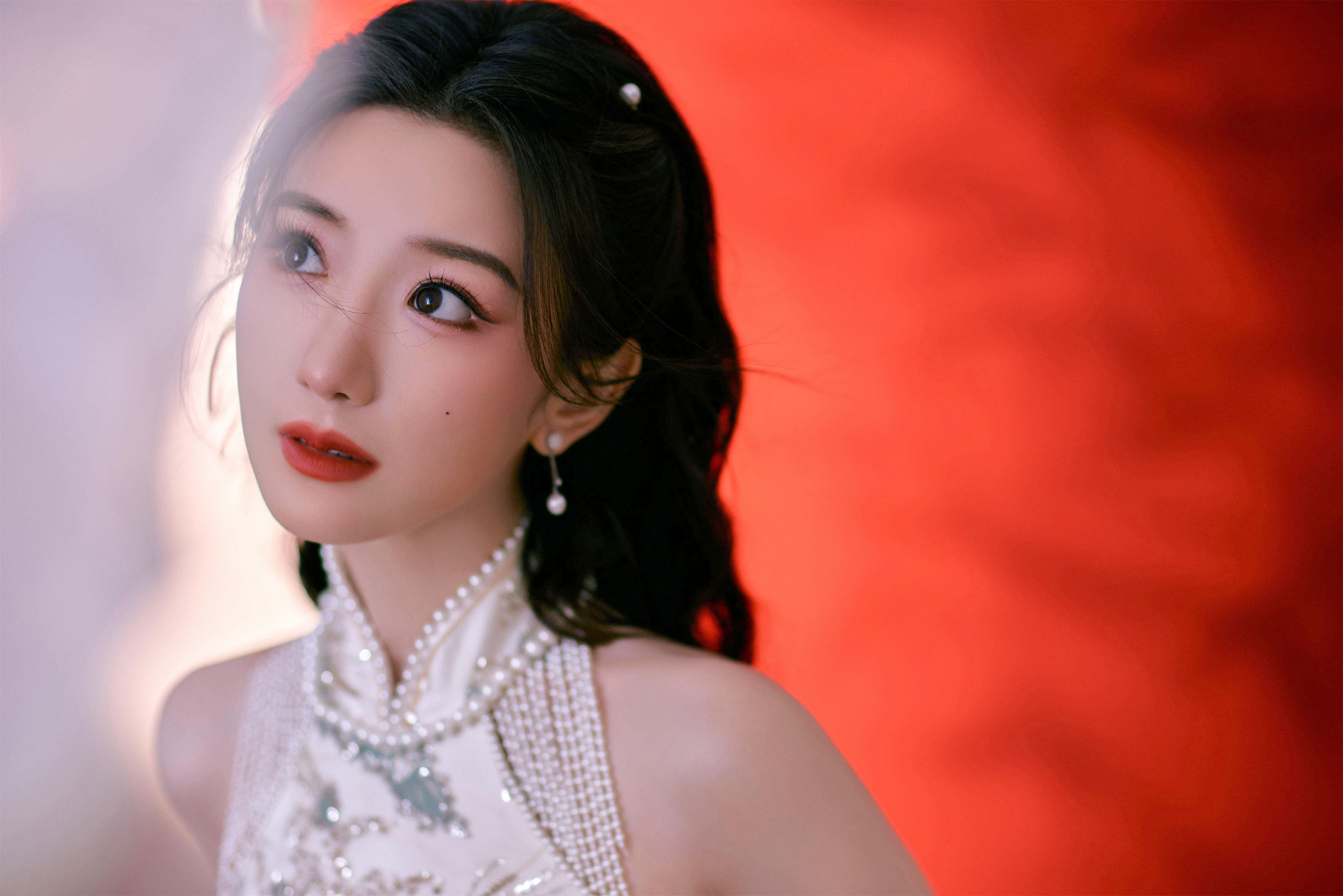 青瓷旗袍 佳人畫中來—毛曉彤[高清套圖]