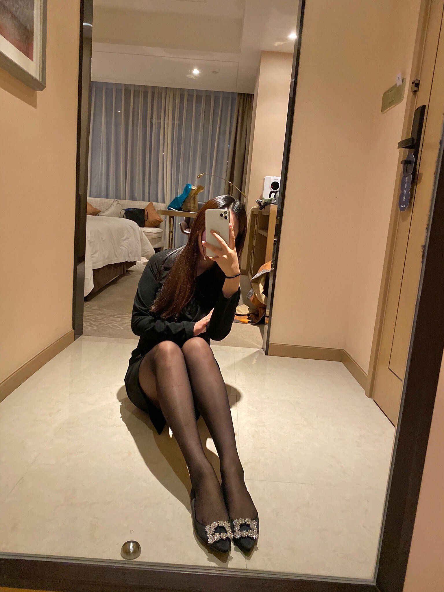 [網上收集] 美腿港女FiON-第1章-图片21
