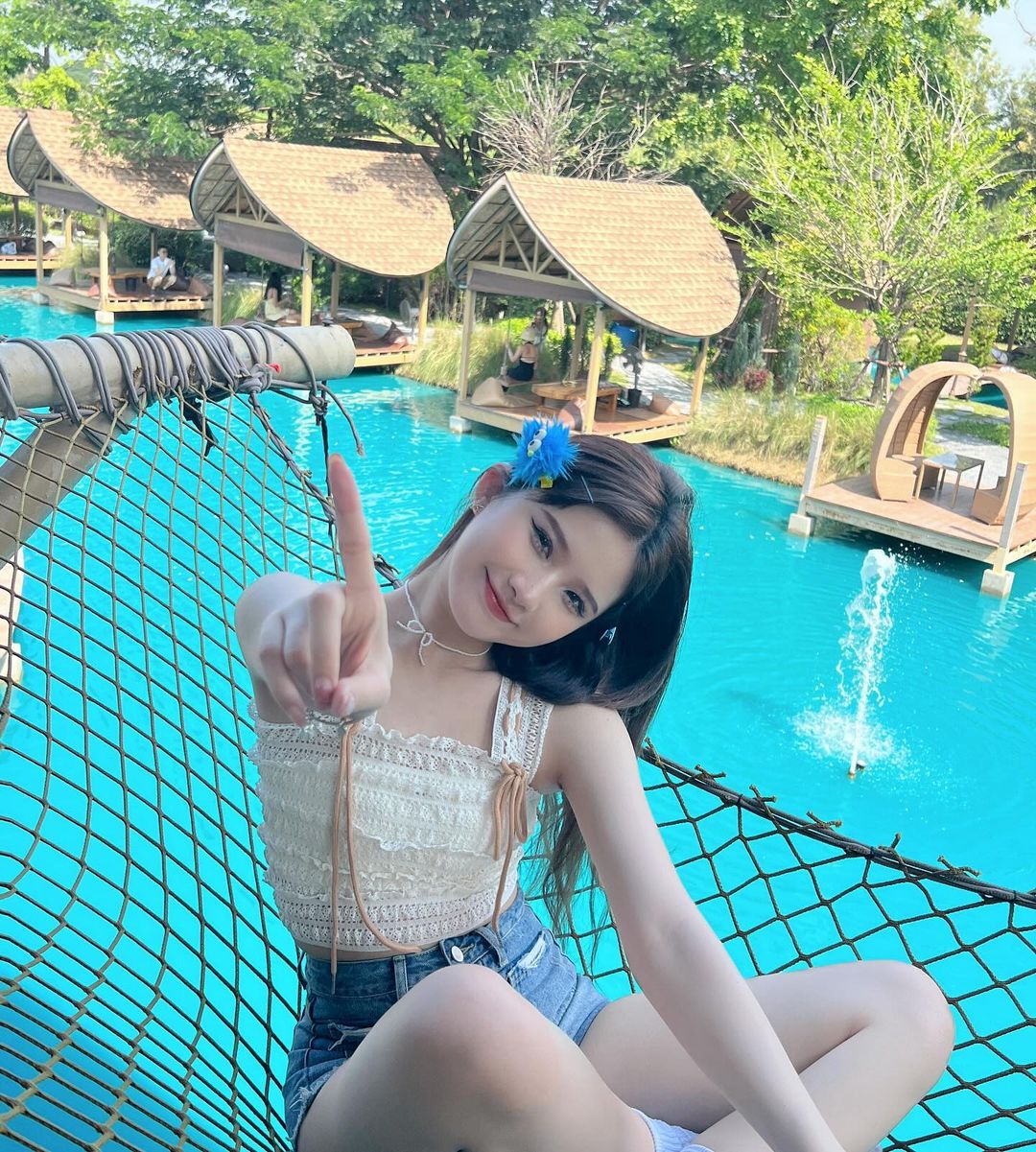 氣質嬌娃「李孟純」逆天身材太搶眼 笑容甜美可融化人-第1章-图片3