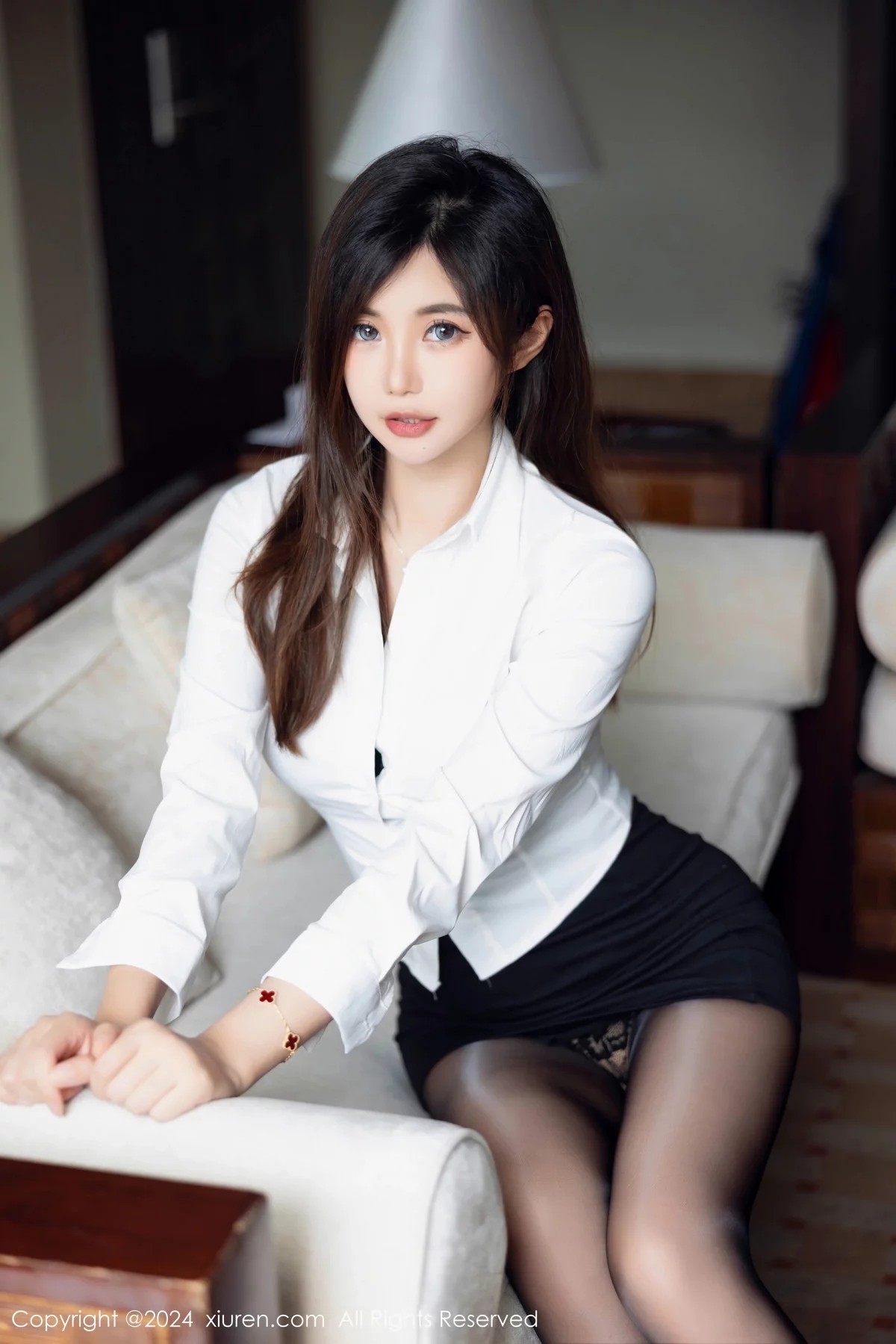 【XiuRen秀人網】2024.02.02 Vol.8053 绮里嘉ula 完整版無水印寫真【101P】-第1章-图片7