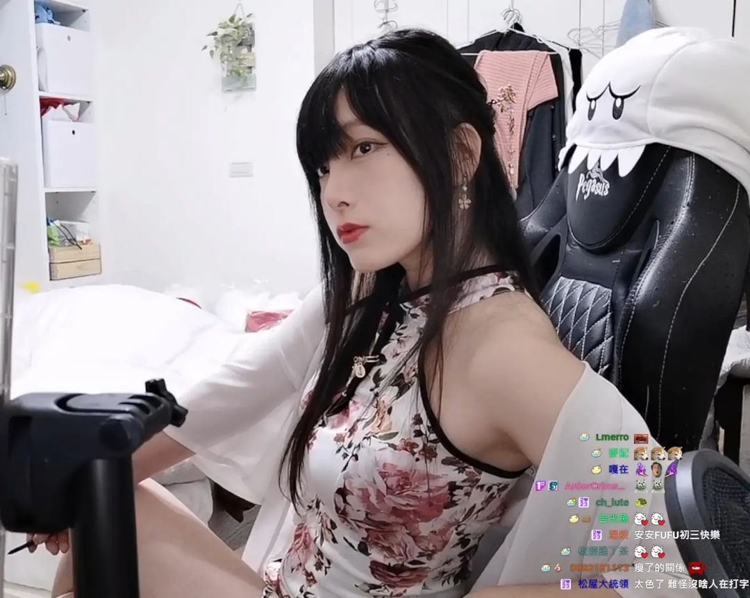 正妹「林芙芙」甜美顏值燦爛笑容迷倒眾人 粉絲：想戀愛了-第1章-图片1