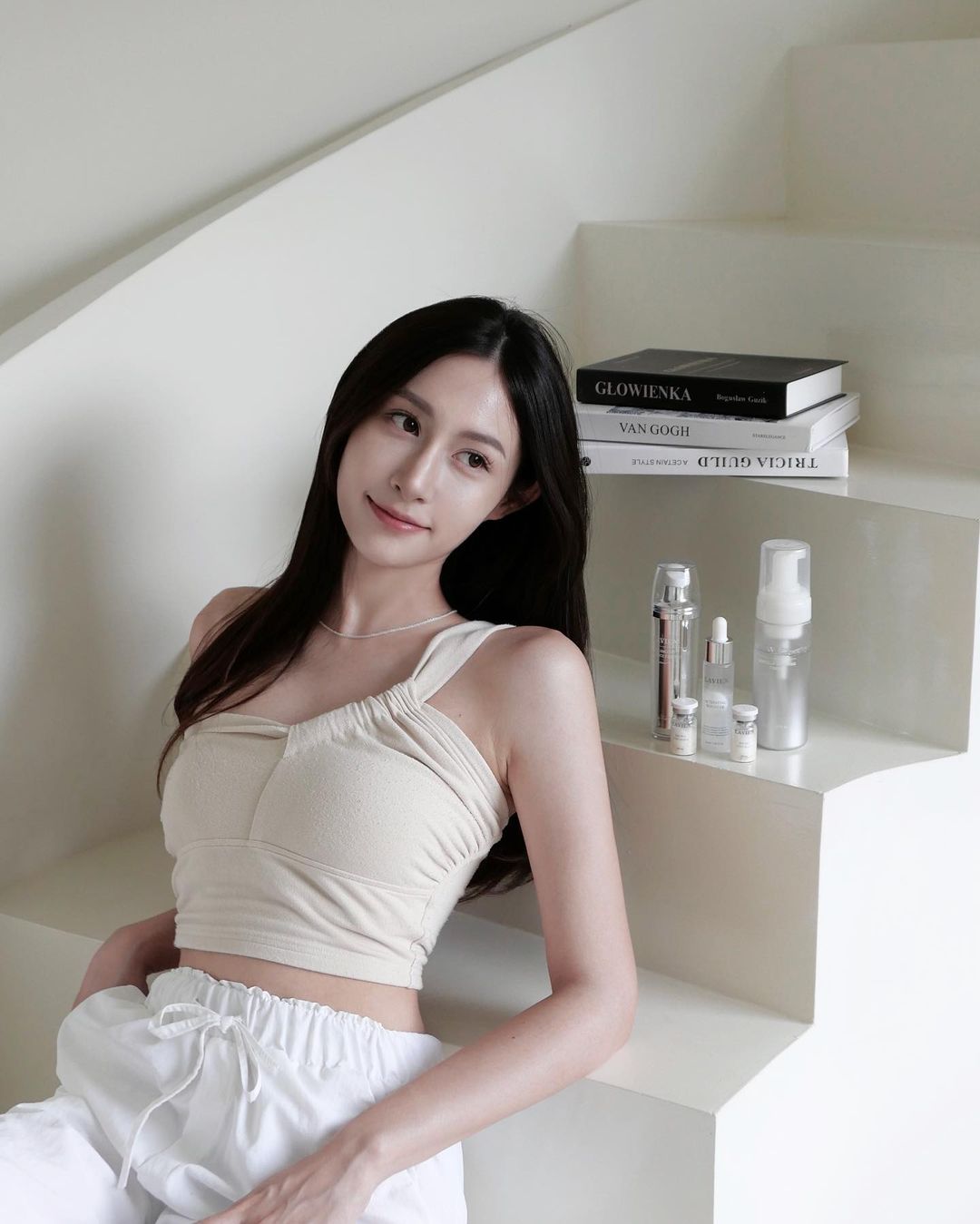 極品網美「Audrey 大七」外型亮眼吸睛 走到哪都是焦點-第1章-图片7