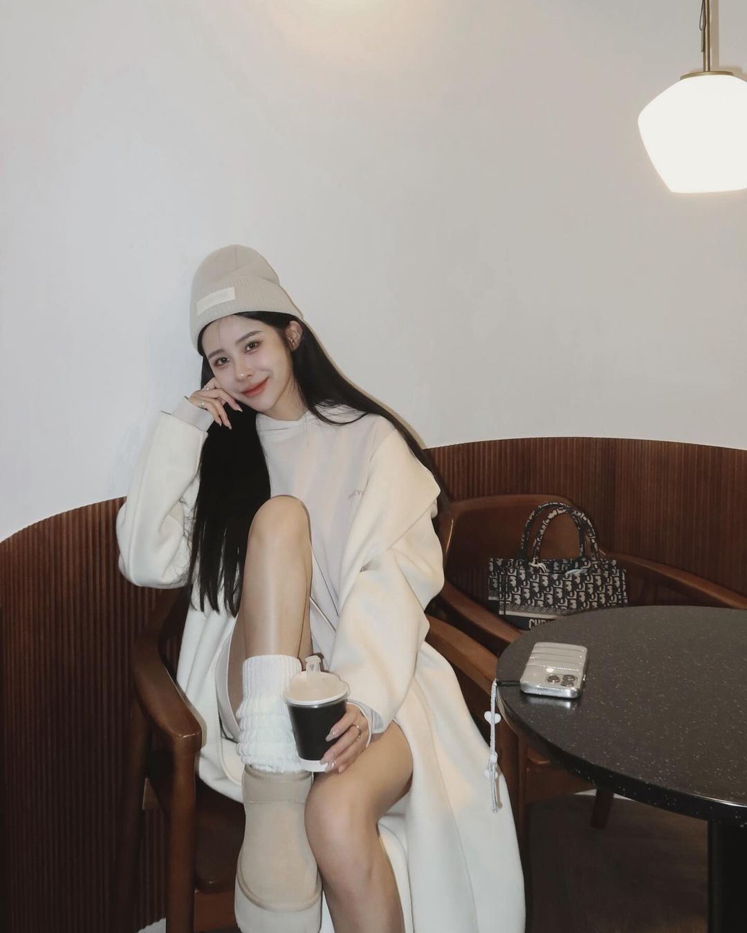 漂亮甜心「陳可頡」有著火辣S曲線.....沒想到暗藏兇狠-第1章-图片5