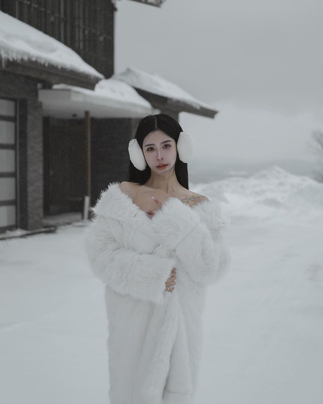 漂亮甜心「陳可頡」有著火辣S曲線.....沒想到暗藏兇狠-第1章-图片8