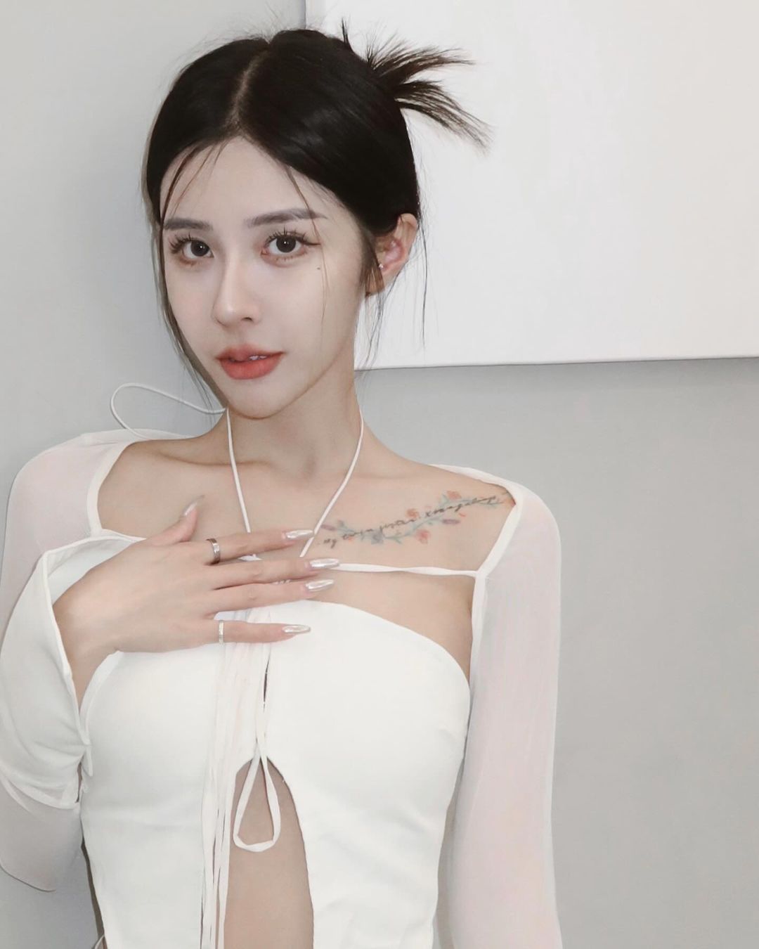 漂亮甜心「陳可頡」有著火辣S曲線.....沒想到暗藏兇狠-第1章-图片10