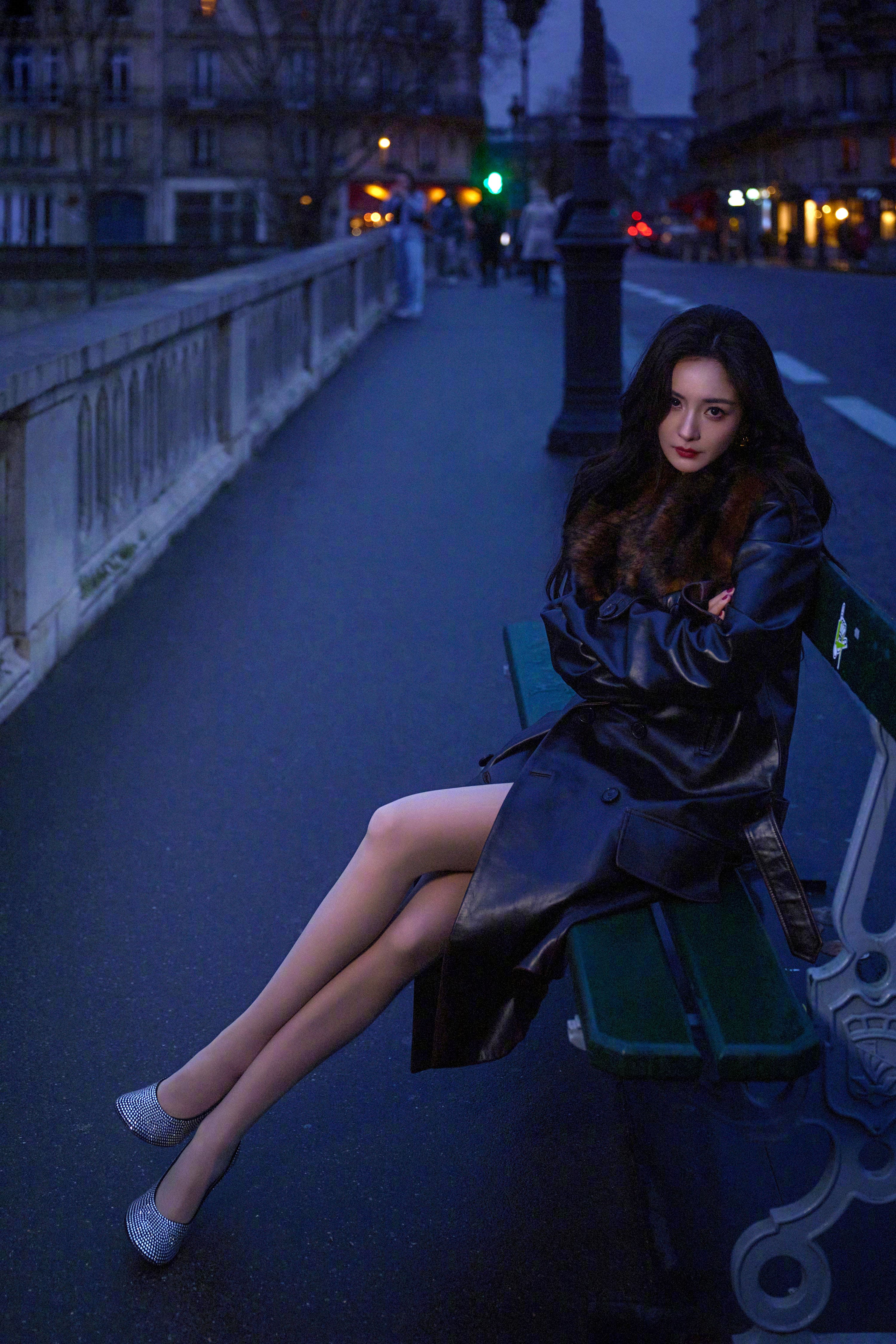 巴黎河畔夜暮時分—楊冪[高清套圖]